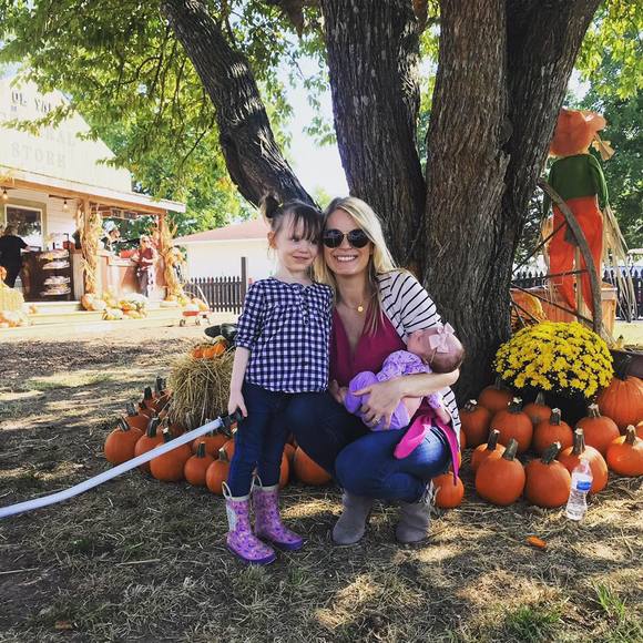 Meet your Posher, Rachel - Picture 1 of 1